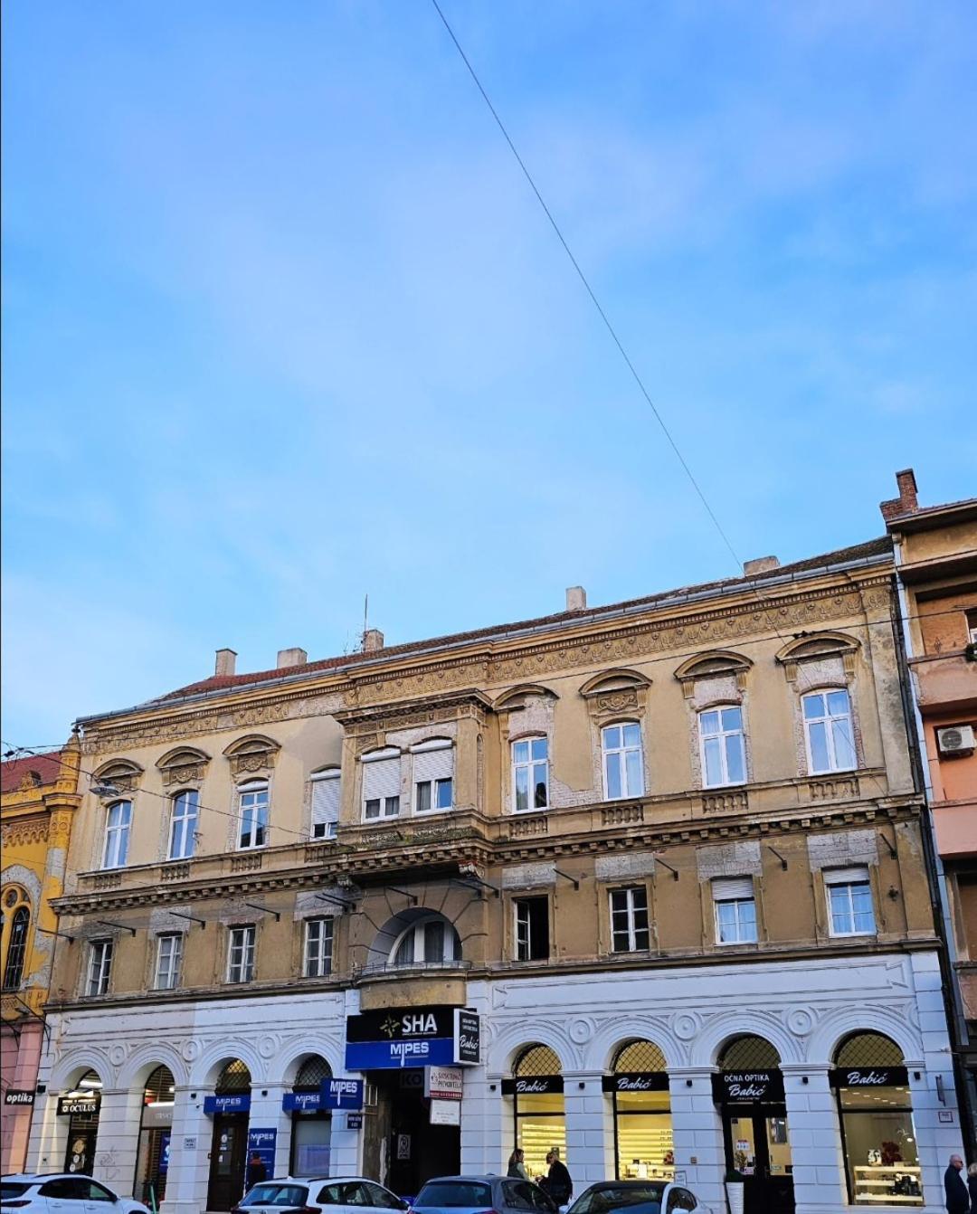Luxury Wellness Sha Apartment Osijek